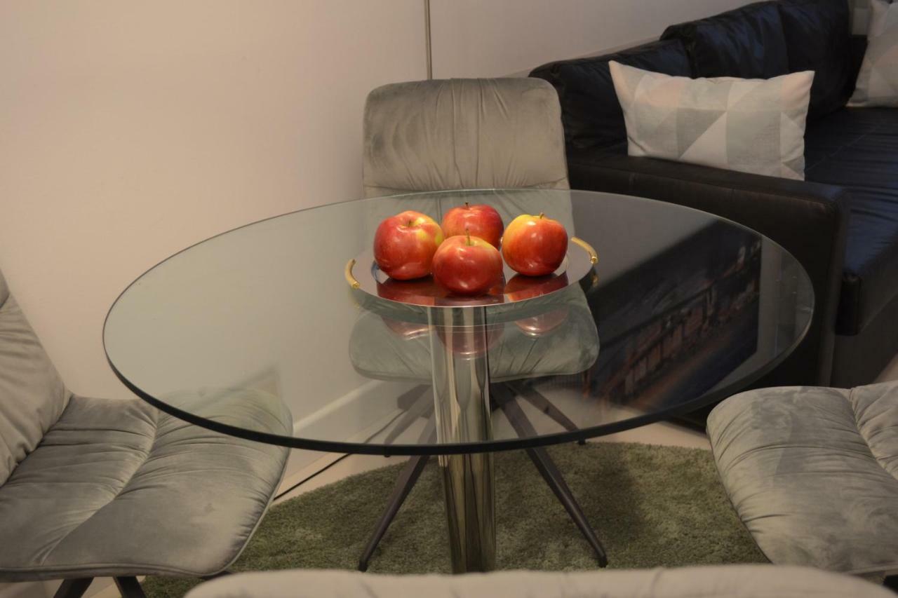 City Corso Apartman Budapest Exteriör bild