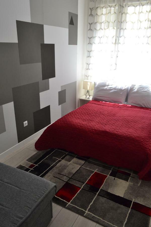 City Corso Apartman Budapest Exteriör bild